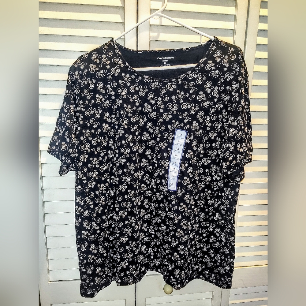 New Croft & Barrow women's top